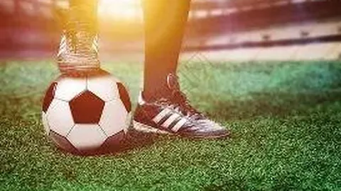 字母哥轰33分16板，利拉德贡献31分5助4断，雄鹿逆转击败开拓者